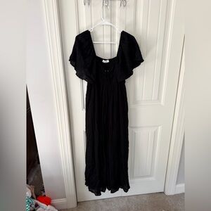 Elegant Black Maxi Dress